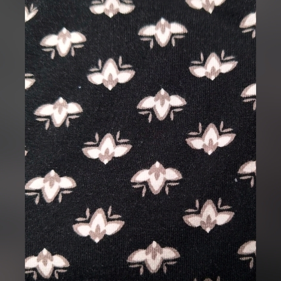 Adrianna Papell Y2K Whimsigoth Bell Sleeve Black Knit Top Size XL Flowy - Picture 6 of 8